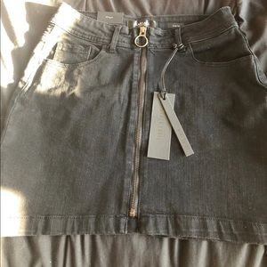 Black label zip up mini skirt